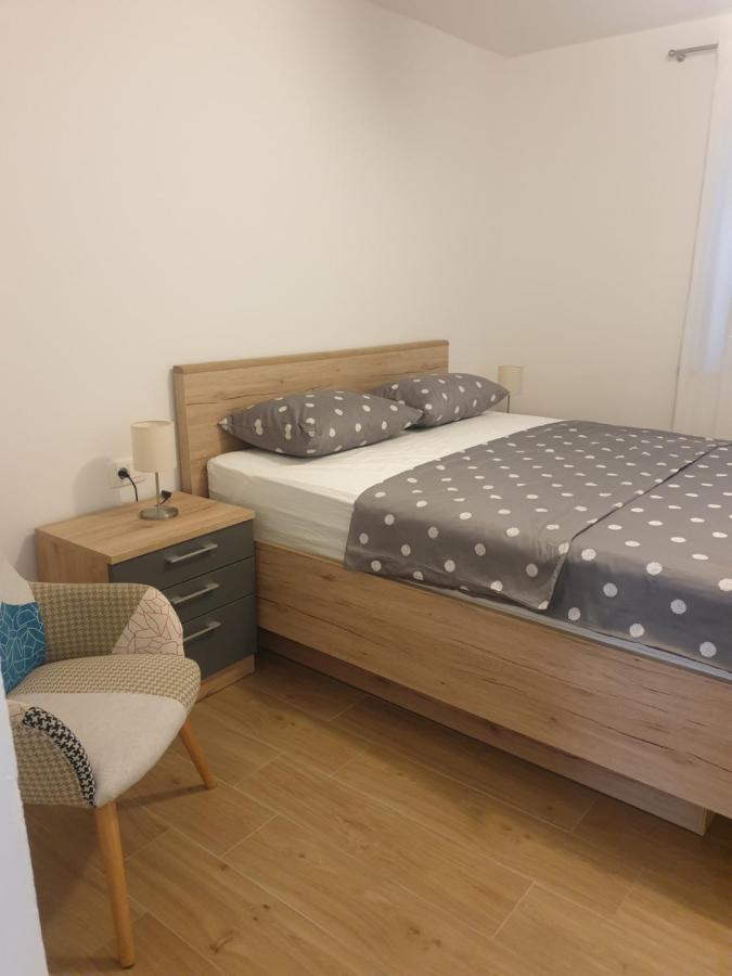 לוזובאק Apartments Lucky מראה חיצוני תמונה